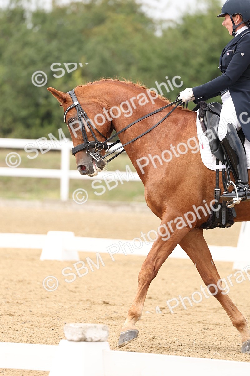 SBM_007036 - Class 9 - FEI INT I - 13.37-14.33