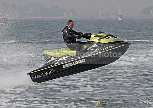 100424 AE-8866 IMG_4032jpg - PWC's (Wetbikes, Jetskis)