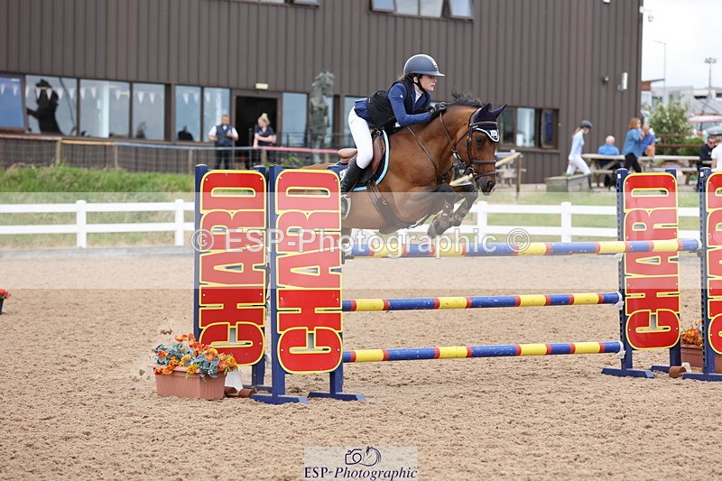 240630A-152541-14727 - Cls 33 Foxhunter and 1.10m Open