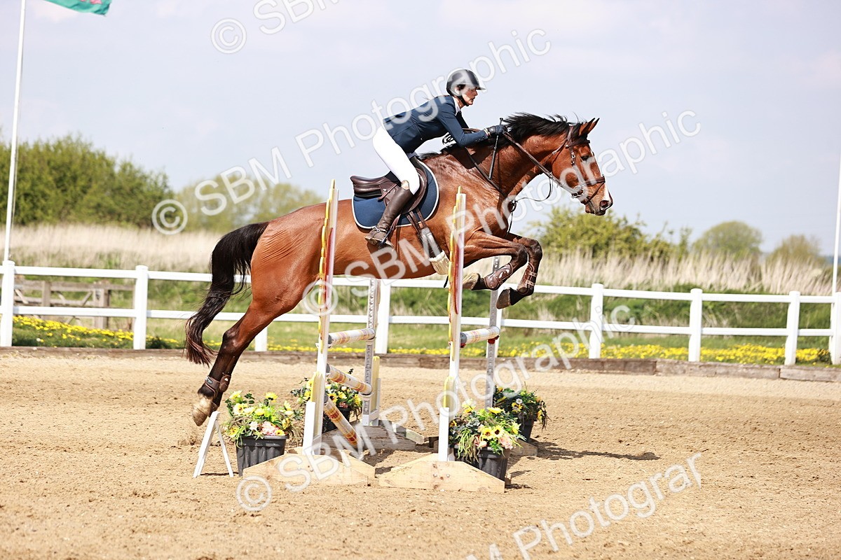  - Class 23 - Senior 1.05m