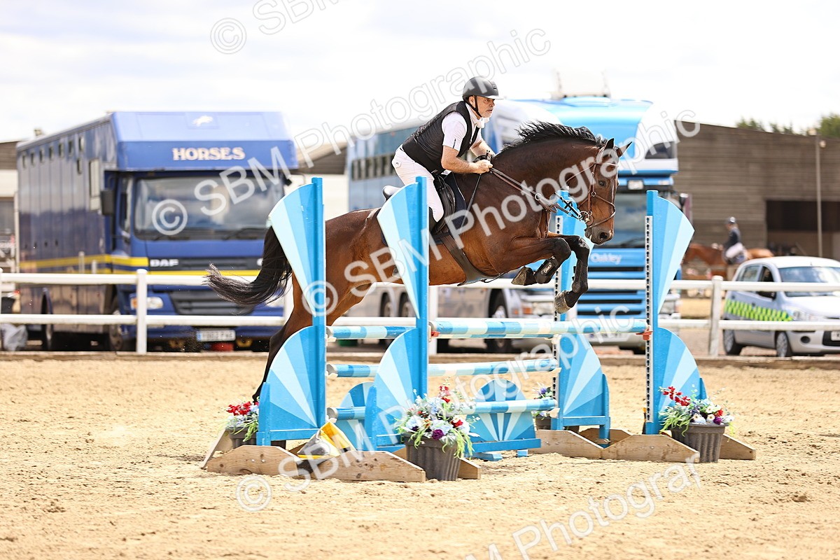 SBM_014185 - Class 14 - Senior Discovery - 1.00m Open