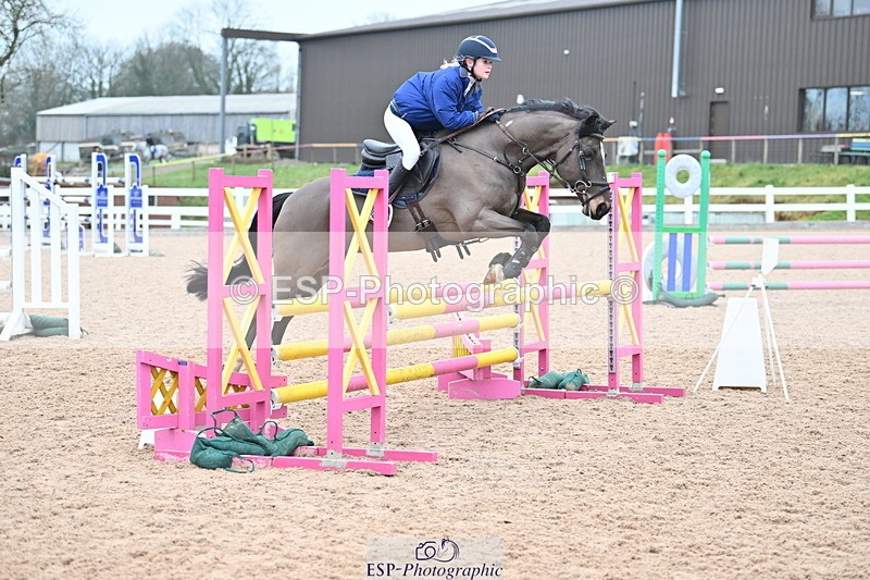 240128A-113203-00548 - Cls 3 Pony Discovery and 90cm Open