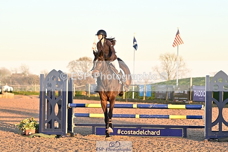 250401-191922-00969 - 90cm Classes