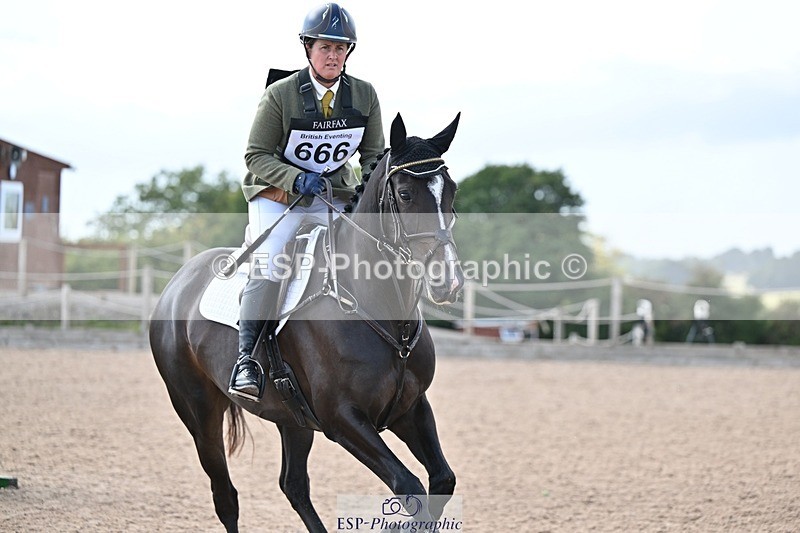 250831-143412-11229 - N-666-Lizzie.Luxton