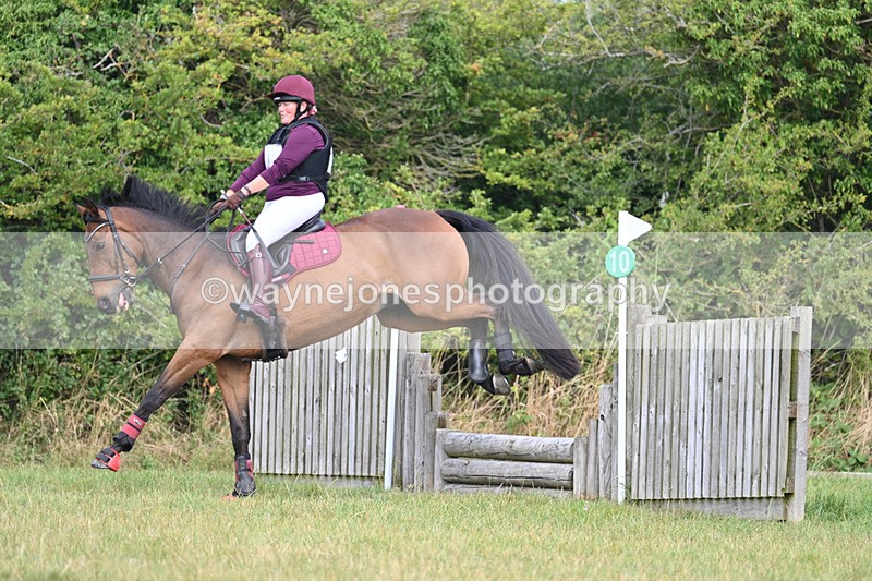 WJ7_5584 - 40cm XC Time 10:05 to 10:36