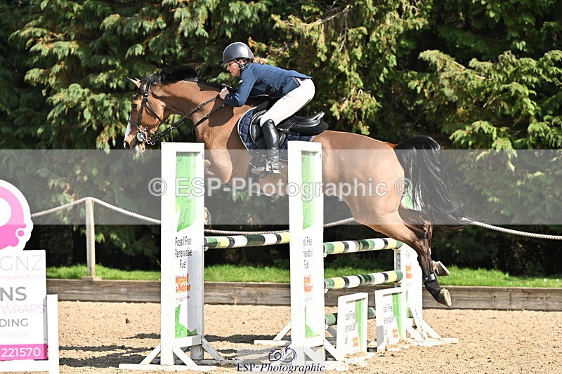 250322A-130037-02715 - Cls 10&20 Snr 1.05m Open & Nat Am Qualifier