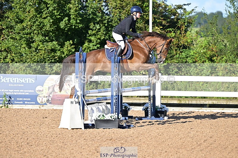 240912A-093250-00693 - Cls 8 Snr British Novice and 90cm Open