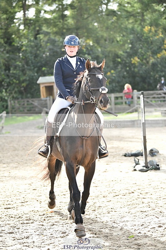 251004A-150044-01625 - Classes 8 & 9 70cm