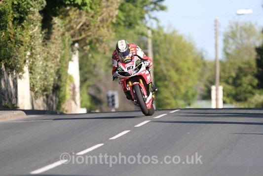 IMG_4640 - Thursday Practice  TT 2013