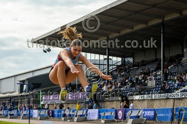 Sen25SUN-914982 - Field Female Set One