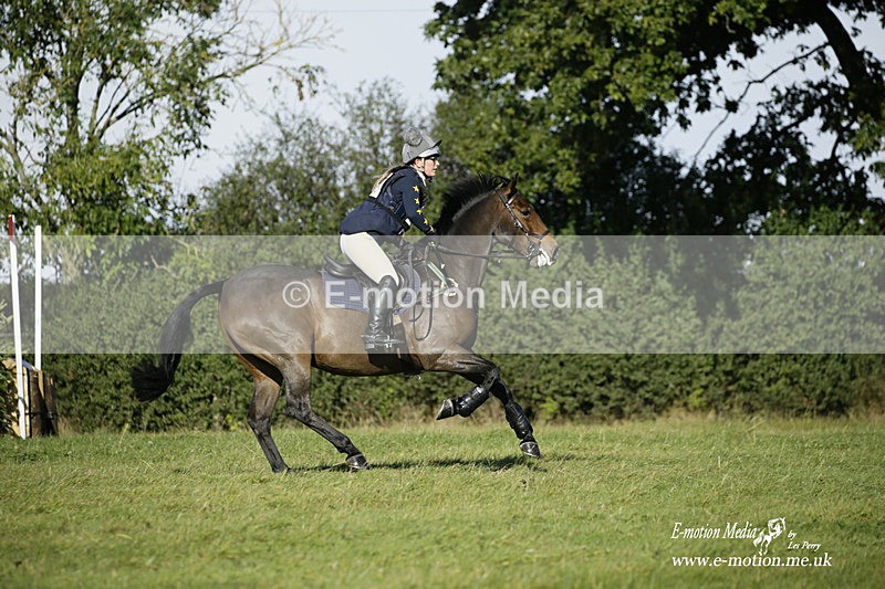  WWHT 031021 557 - WWEC Novice Restricted (0.80m) 18/10/20