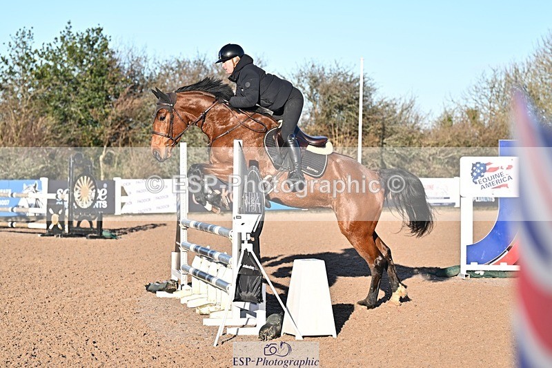 251203-100047-00054 - Cls 1 British Novice and 90cm Open