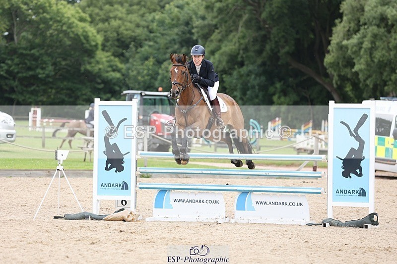 240711-124926-27324 - Cls 122 1.10m Amateur Quali