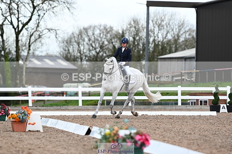 240218A-132600-07840 - 197-Pru.McNulty-Cnoc.an.noinin.Clover