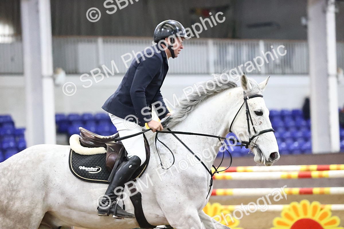 SBM_001891 - Class 10 - Senior Newcomers - 1.10m