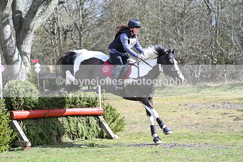 WJ7_0953 - Time 11:56 to 12:12