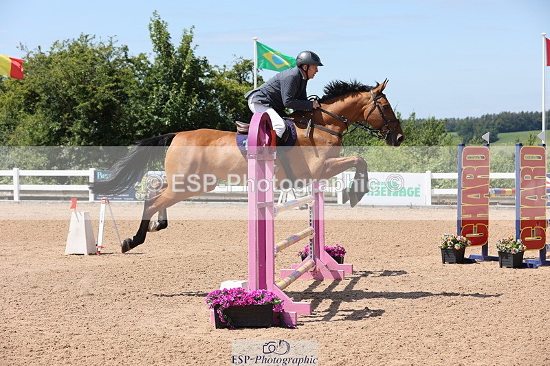 240718A-123940-05157 - Cls 9, 1 Star Bronze Tour 1.10m