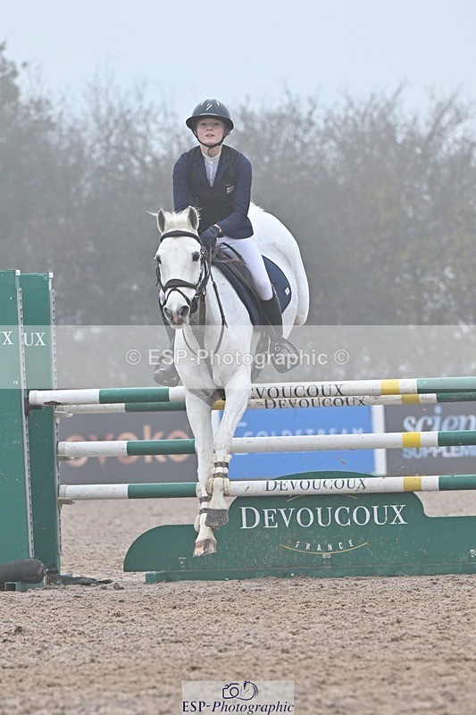 251115-130949-00892 - Cls 14+15 Junior 1.20m and 148cm