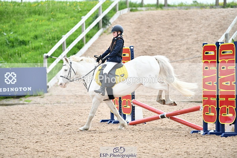 240518A-113157-00664 - Cls 2, 40cm