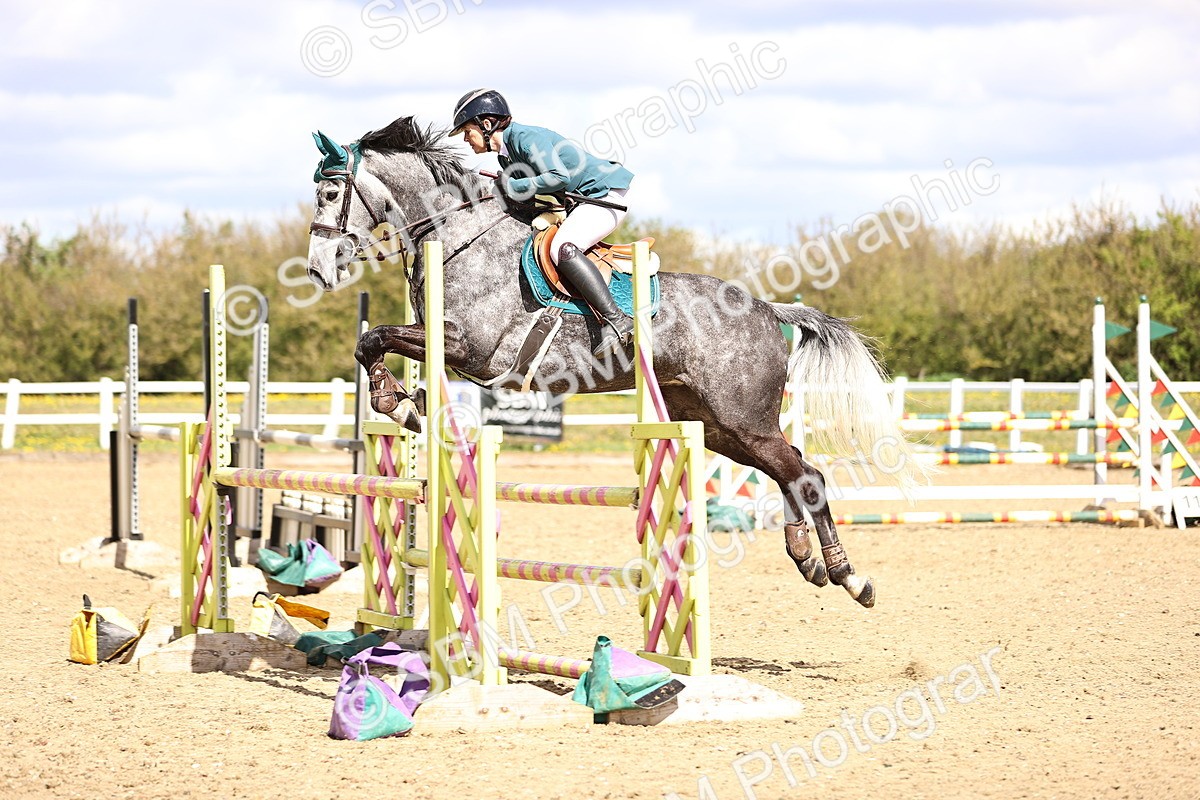 SBM_003734 - Class 16 - Senior Discovery - 1.00m