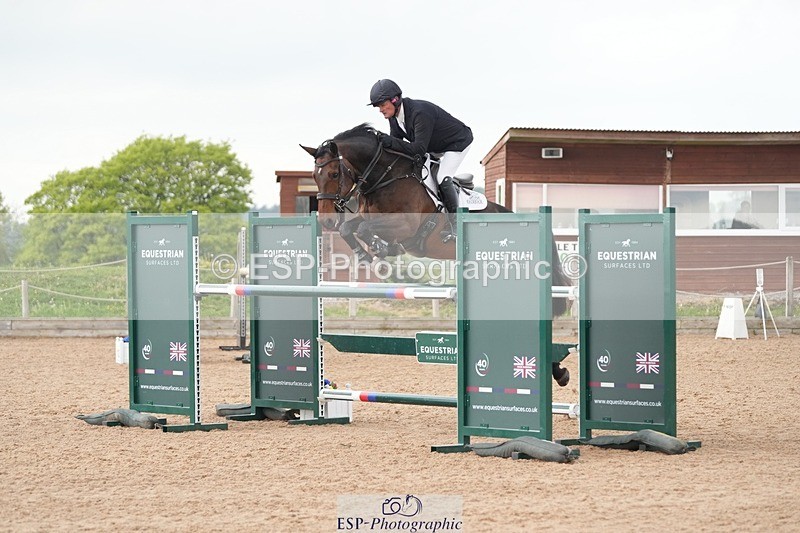 260508-095846-04754 - Cls 12 Snr Foxhunter