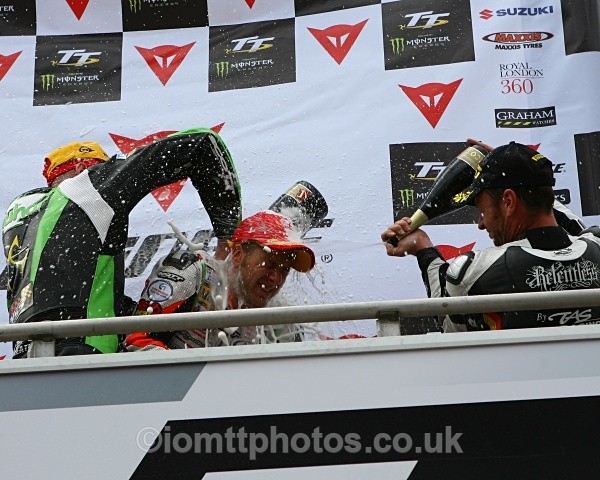  - Senior Race - TT 2010