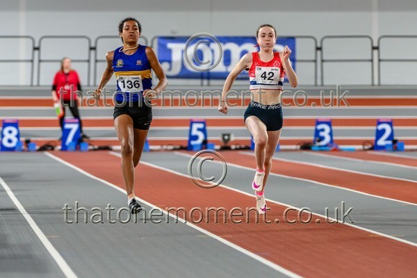 AgeInd25SAT-922039 - Track Female Set One