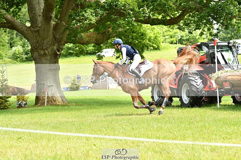 250525A-120124-16598 - D-412-Yasmin.Ingham-GOLIATH.DU.LOIR