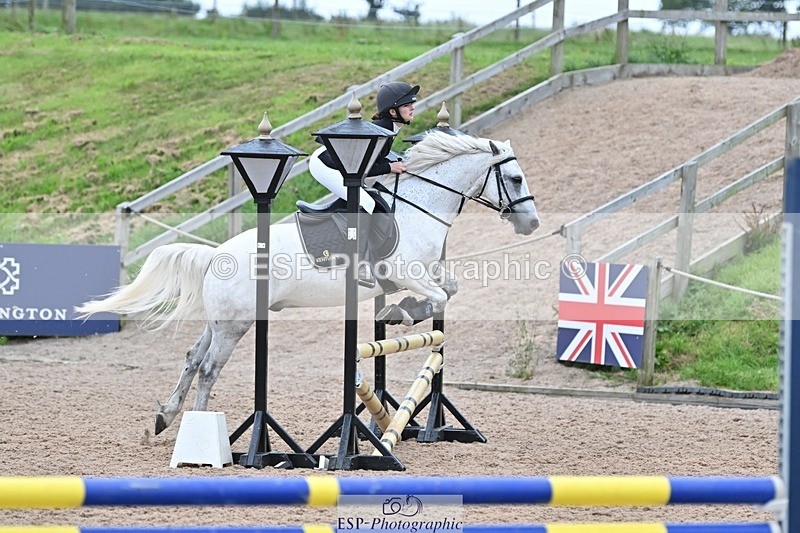 240813-184757-00773 - Classes 5 A&B & 6 80cm