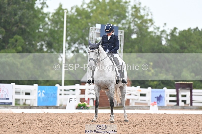 240815A-111235-00248 - 229-Jane.Phillips-Fair.duchess