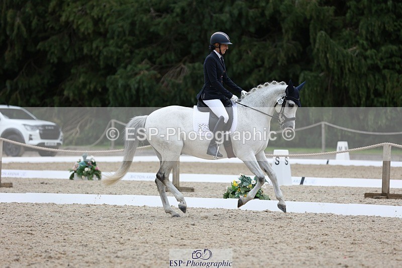 230813-162036-08479 - Cls 14 Medium Silver Start to 16.25 break