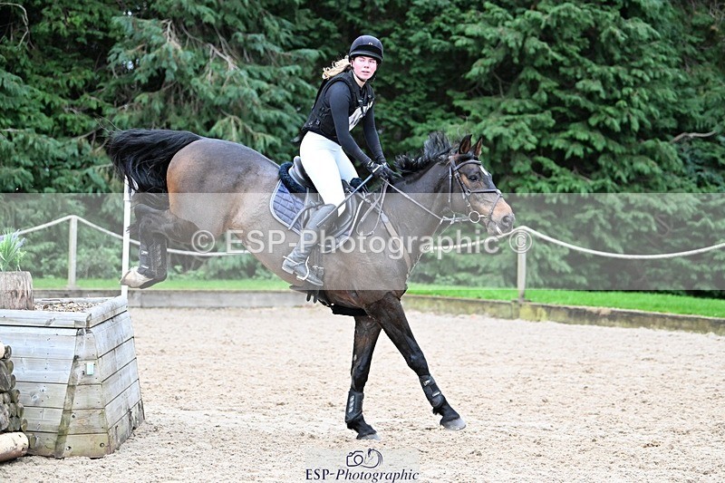 241116-144528-02148 - Cls 3 90-95cm