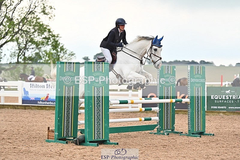 260508-092224-04429 - Cls 17 British Novice and 90cm Open