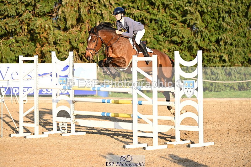 250322A-171831-03740 - Cls 14 Snr Fox & 1.20m Open