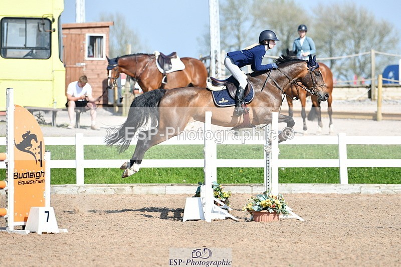 240512A-164600-19868 - Cls 44 1.05m National Am Quali