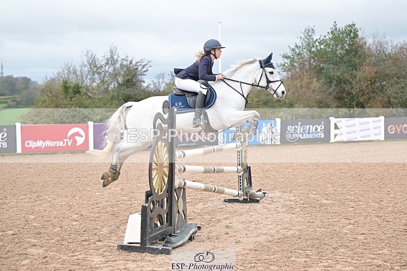251116-122027-01312 - Cls 9, 12+13 Pony Fox -1.15m -1.20m -1.30m
