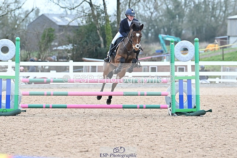 240128A-120800-00779 - Cls 4 Pony Newcomers and 1m Open