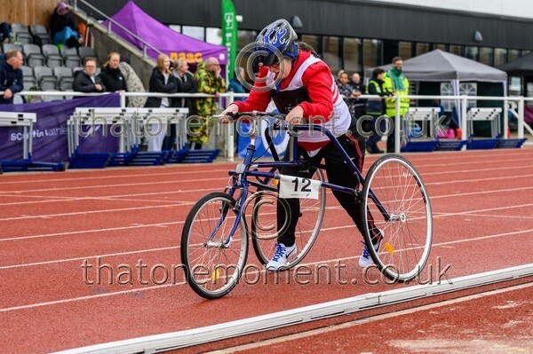 ComMast25-911628 - Track Female Set Two