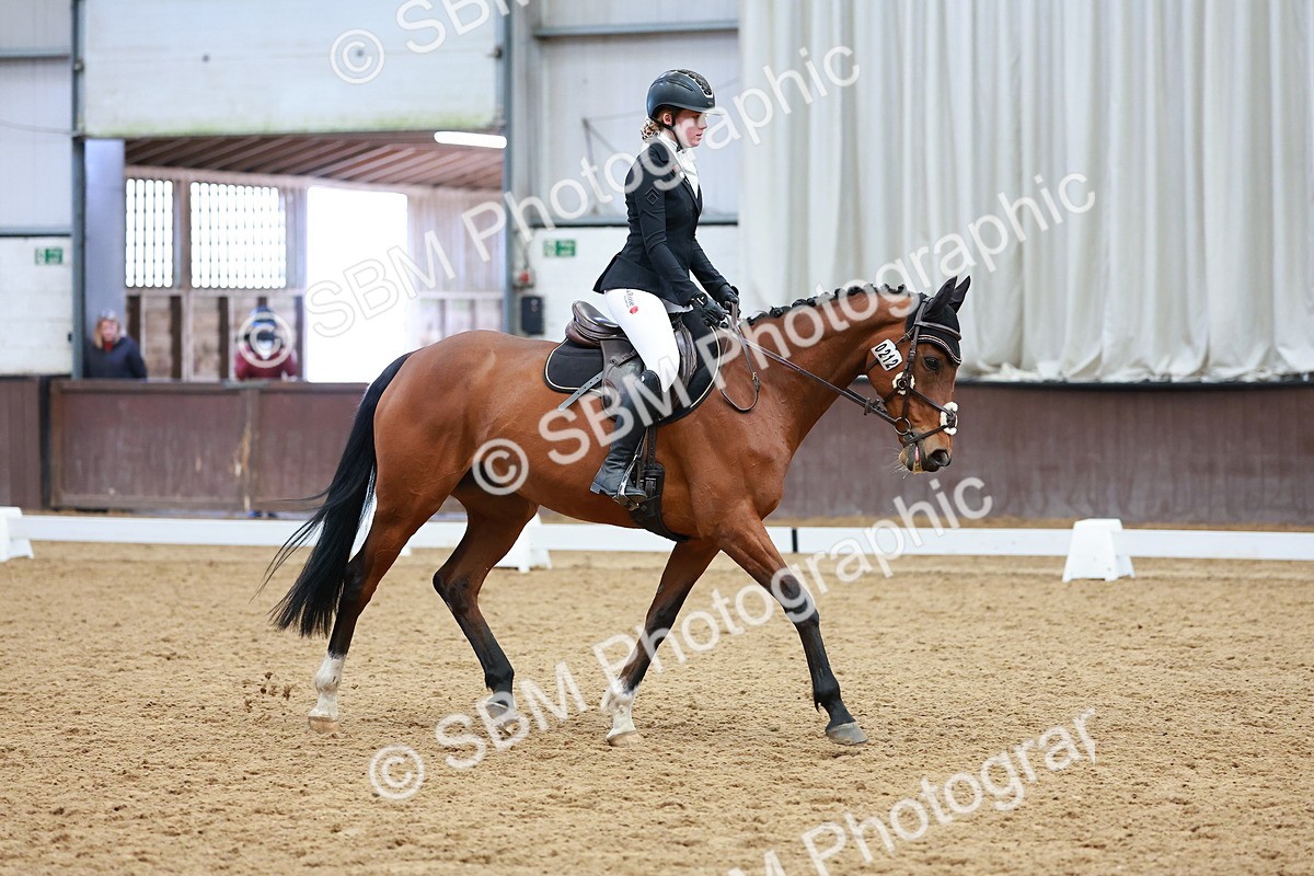 SBM_003328 - Class 11 - Novice 2