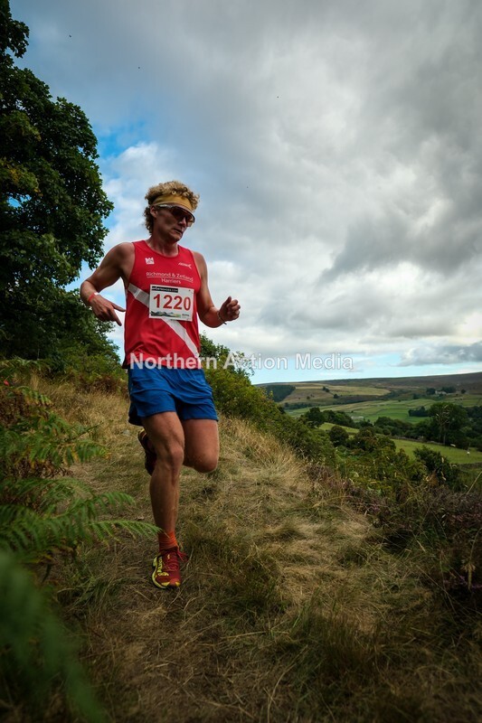 DSCF5201 - Reeth Fell race seniors