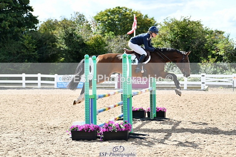 240913A-142236-04702 - Cls 24 1.05m Amateur Qualifier