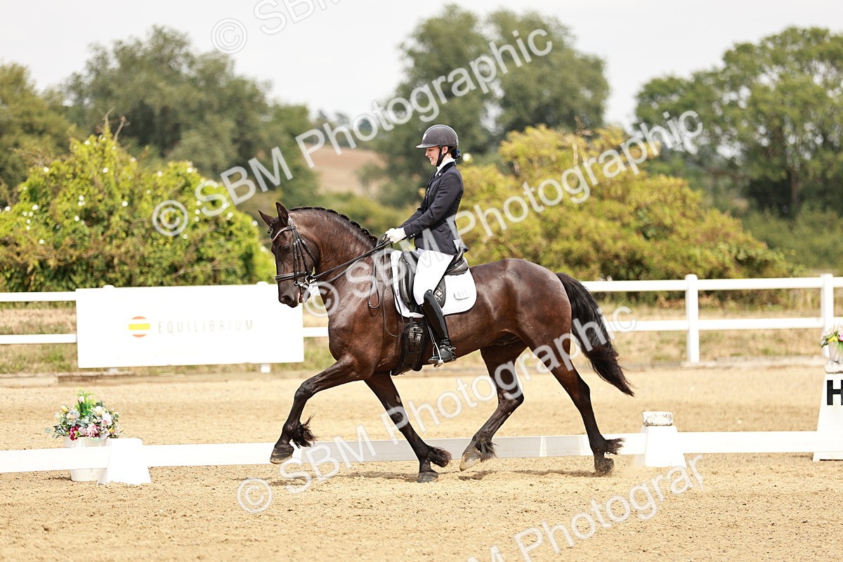 SBM_003687 - Class 7 - Advanced Medium 6 Gold - 13.16-14.36