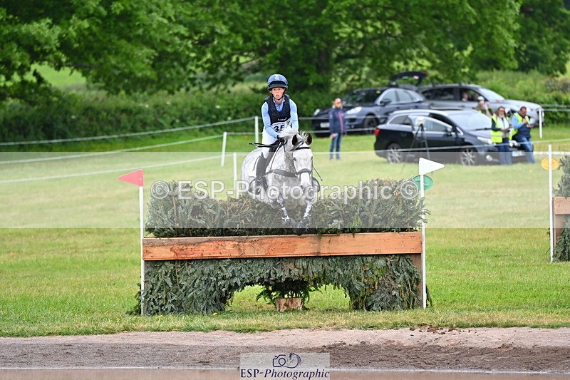 250524A-125502-10725 - B-357-Rosalind.Canter-ARMSCOTE.EXPLORER