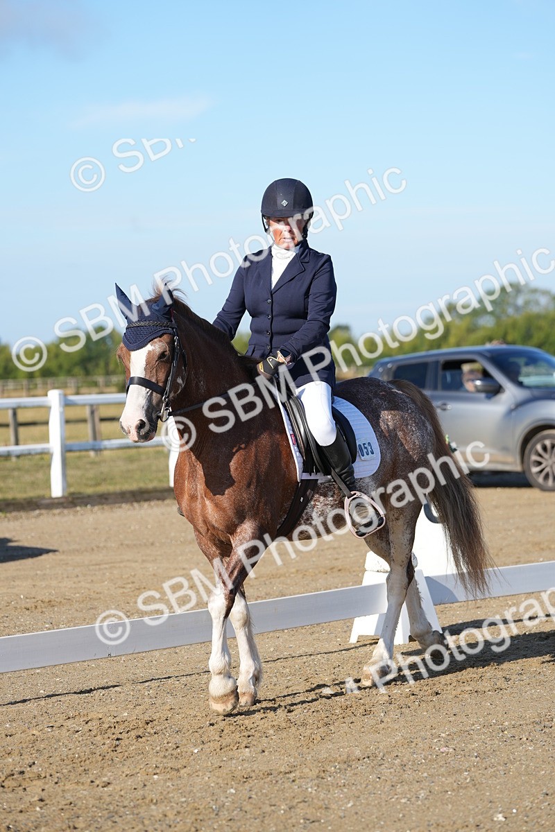 SBM_000294 - Class 2 - Intro 4 Champs - 8.30-9.26