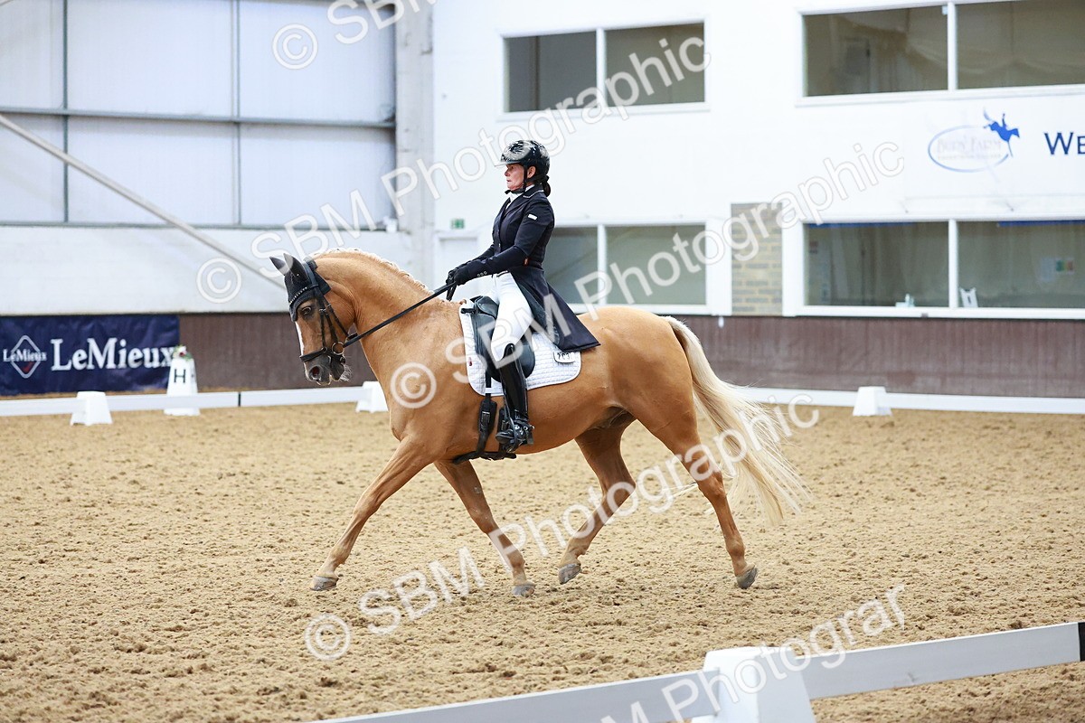 SBM_021274 - Class 25 - FEI PSG Bronze