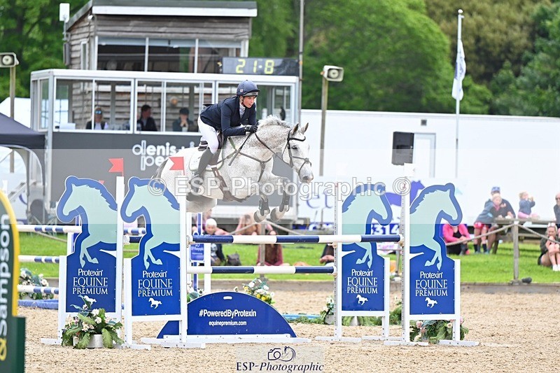 240525-161208-18087 - 553-GOLDLOOK-Katie_Bleloch