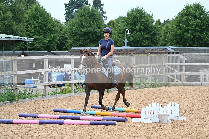 WJ7_7778 - Poles 10:00am