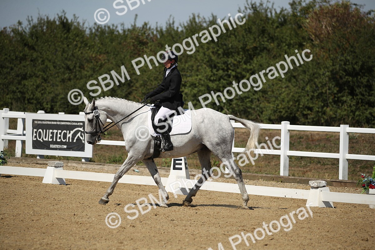 SBM_005146 - Class 11 - Novice 5 - 11.41-12.58