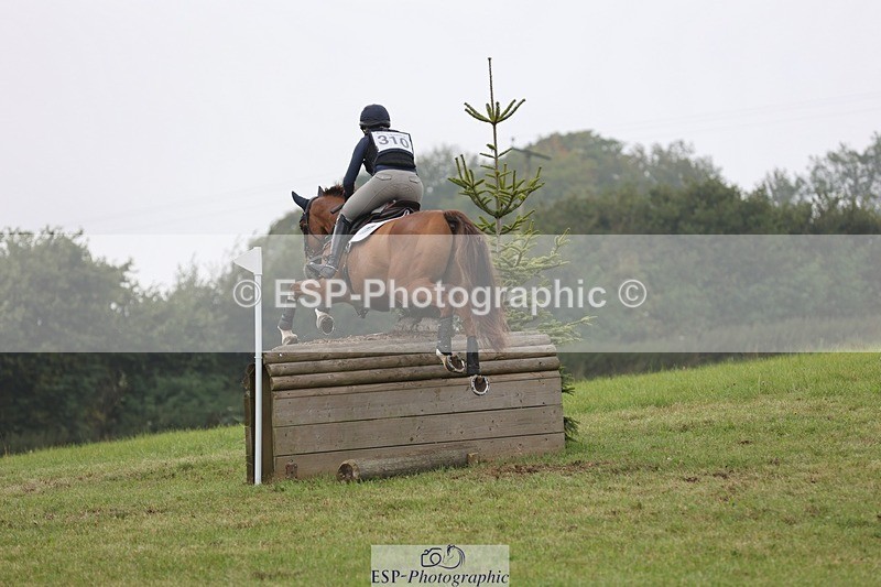 240901A-131214-09032 - 310-Lucinda.Mesquita-UNNAMED.(819404)