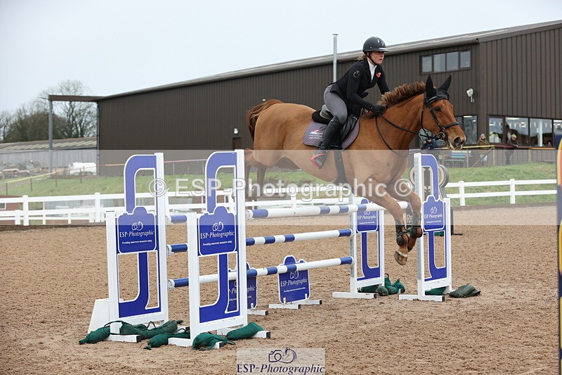 231112A-145111-05033 - Cls 21 Foxhunter & 1.20m Open